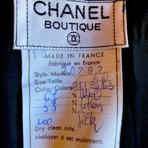 Chanel Boutique skirt sz 40/10US. Awesome!